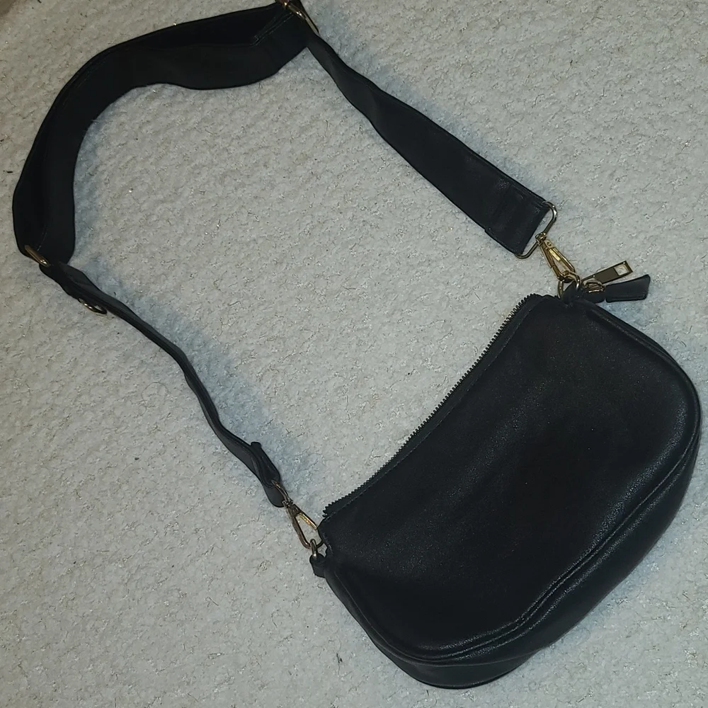 Crossbody - Picture 1 of 4